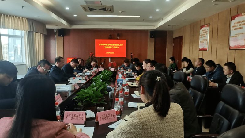 随着互联网的普及，视频自学成为了一种流行的学习方式。视频自学具有以下优势：